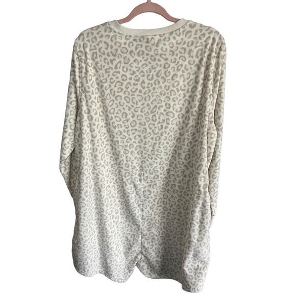 Old Navy animal print leopard white cream shorts romper cozy pajama XXL NWT - Picture 3 of 8